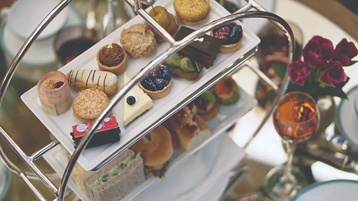 New York City Top Holiday Tea Moment | The Palm Court at The Plaza Hotel